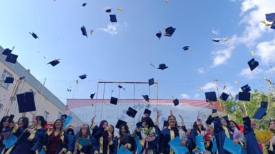 Manisa Celal Bayar Üniversitesi Gördes Meslek Yüksekokulu Mezuniyet Töreni okul