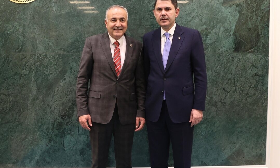 Kütahya’nın Simav İlçesi Kuşu beldesi belediyesine, Belediye Başkanı Feridun Aktay’ın