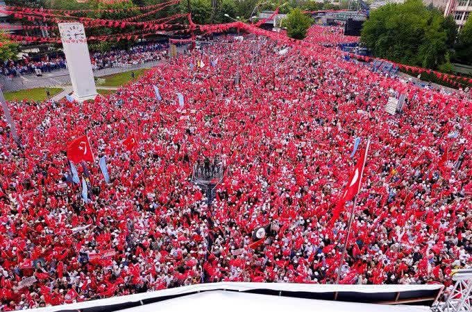 İYİ Parti Genel Merkezi’nin Cumartesi günü Ankara Tandoğan Meydanında düzenlediği