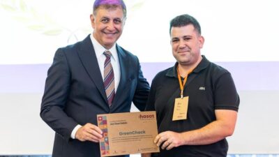 İzmir Büyükşehir Belediye Başkanı Dr. Cemil Tugay, İnci Vakfı'nın bu