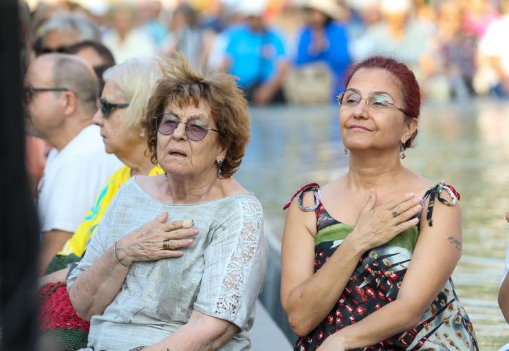 Karşıyaka Belediyesi tarafından sivil toplum kuruluşlarının iş birliğiyle düzenlenen Aşure