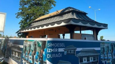 İzmir Büyükşehir Belediyesi ESHOT Genel Müdürlüğü tarafından kentin tarihi ve