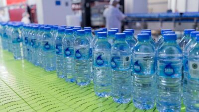 İzmir’in 94 yıllık Cumhuriyet markası Şaşal Su, Belçika’nın başkenti Brüksel
