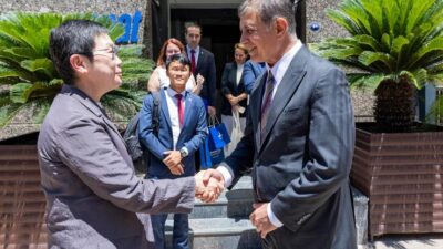İzmir Büyükşehir Belediye Başkanı Dr. Cemil Tugay, Singapur’un Ankara Büyükelçisi