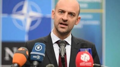 NATO Zirvesi’nin ikinci gününde liderler ve dışişleri bakanları, Avrupa güvenliği,