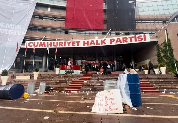 CHP’de mutlak butlan kararı sonrası başlayan milletvekili ihraç iddiaları her