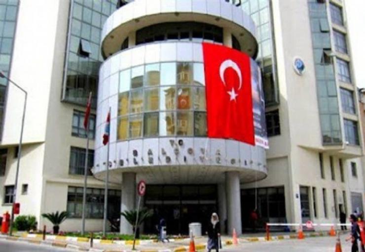 İçişleri Bakanlığı tarafından yürütülen soruşturma kapsamında Balçova Belediye Başkanı Onur