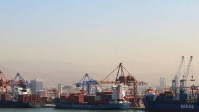 İzmir Alsancak Limanı'nın sahibi olan Türkiye Varlık Fonu yetkilileri, limanda