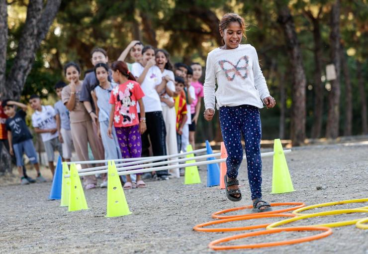 İzmir Büyükşehir Belediyesi'nin yaz akşamlarını renklendiren ve Urla’da başlayan “Mahalle