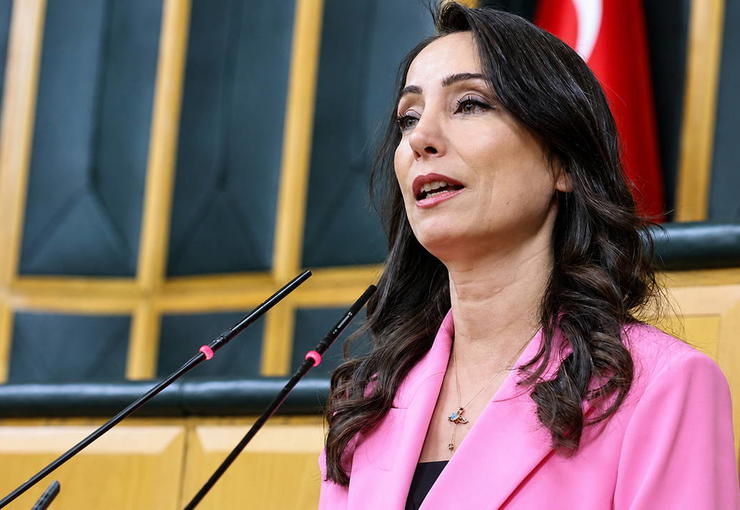 TBMM’de partisinin grup toplantısında gündeme dair konuşan DEM Parti Eş