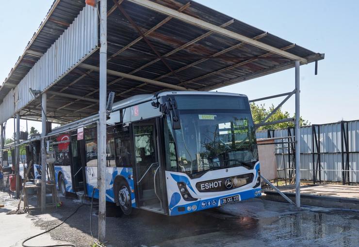 İzmir Büyükşehir Belediyesi ESHOT Genel Müdürlüğü, otobüs yıkama sularını geri