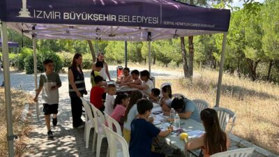 İzmir Büyükşehir Belediyesi, "Mahallede Söz Sende" programıyla İzmirlileri kent yönetimine