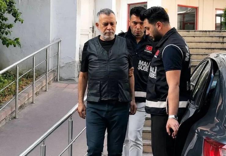 Ahbap Derneği soruşturması kapsamında gözaltına alınan Haluk Levent'in de arasında