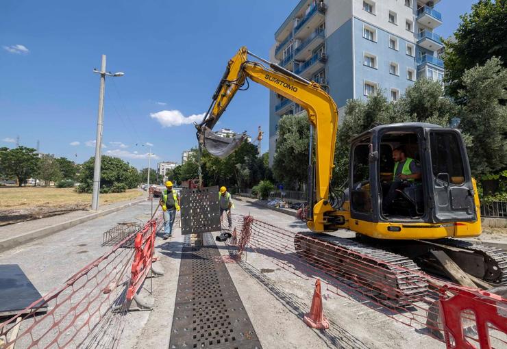 İzmir Büyükşehir Belediyesi, kentin kuzey aksında altyapıyı daha güvenli ve