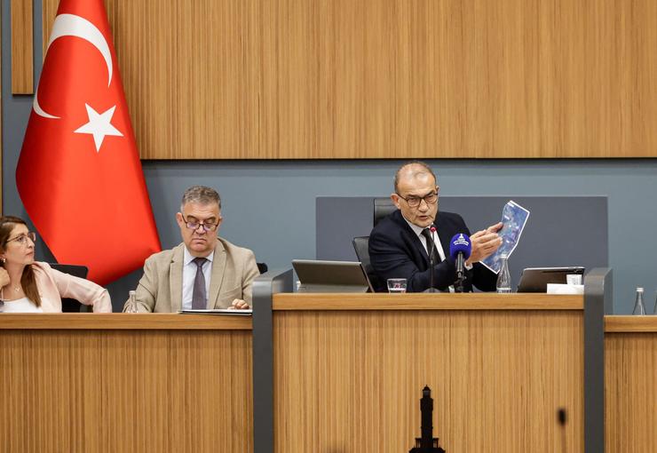 İzmir Büyükşehir Belediyesi Başkan Vekili Dr. Zafer Levent Yıldır, Uzundere