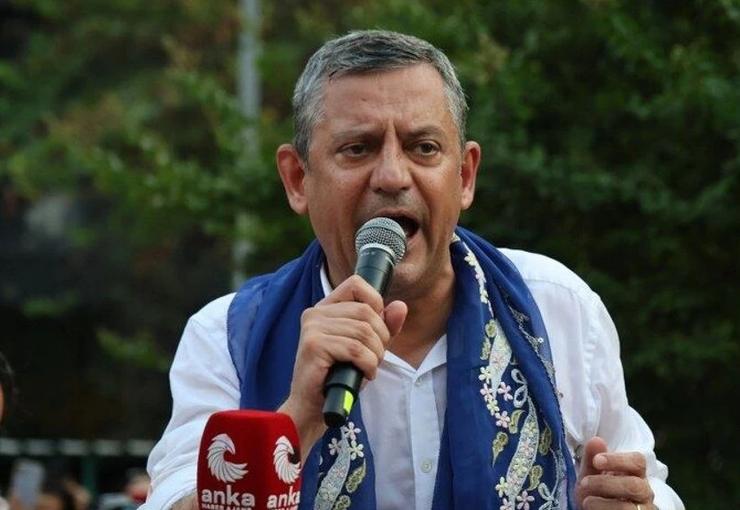 CHP’de yeni parti hazırlıkları yapan Özgür Özel kanadının milletvekili ve