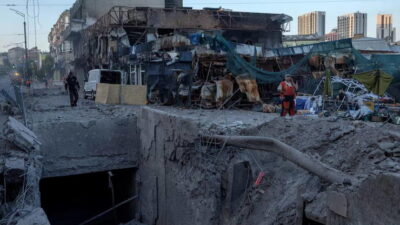 Rusya, Ukrayna’nın başkenti Kiev’i farklı türlerde 41 füze ve 125