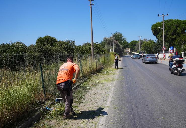 Seferihisar Belediyesi, İzmir Büyükşehir Belediyesi’nin desteğiyle ilçe genelinde başlattığı altyapı