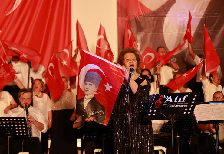 Foça Belediyesi Türk Sanat Müziği Korosu, Şef Ergin Kayran yönetiminde