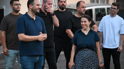 Bornova Belediye Başkanı Ömer Eşki, Çamdibi Yıldırım Beyazıt Mahallesi’nde kilit
