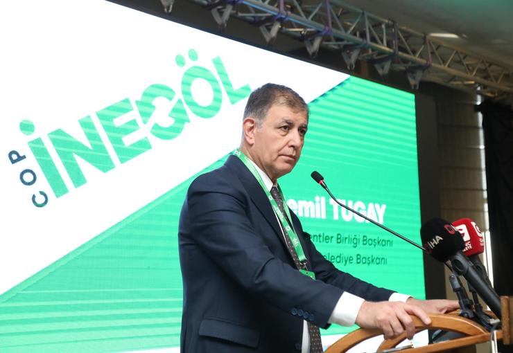 Türkiye Sağlıklı Kentler Birliği Başkanı ve İzmir Büyükşehir Belediye Başkanı