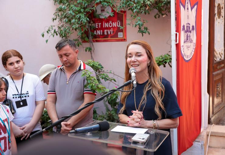 Lozan Barış Antlaşması’nın 103. yılı Konak’ta kutlandı
