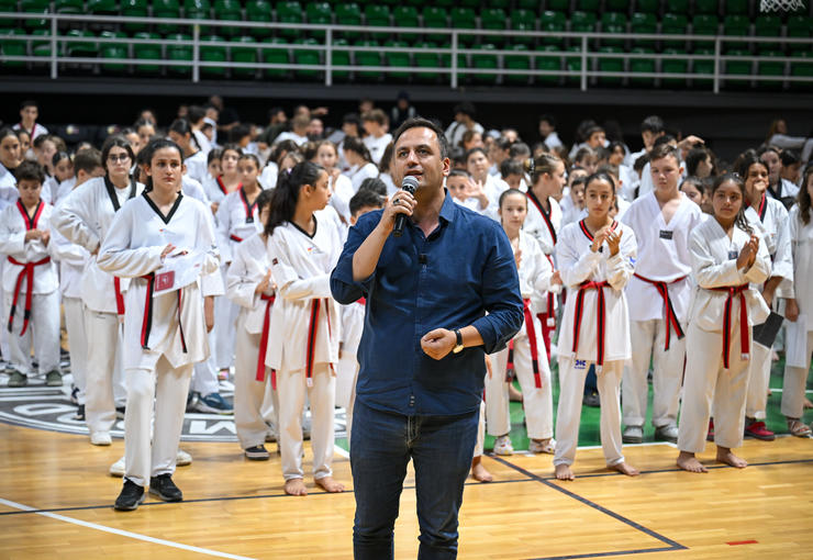Bornova Belediyesi, Türk sporuna ve geleceğin şampiyonlarına destek olmaya devam