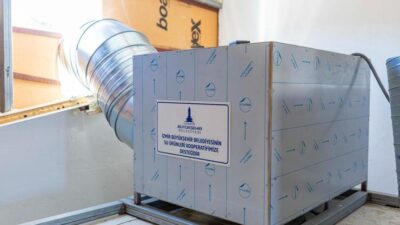 Kooperatiflere kazandırılan yaprak buz makineleri sayesinde kıyı balıkçıları hem zamandan
