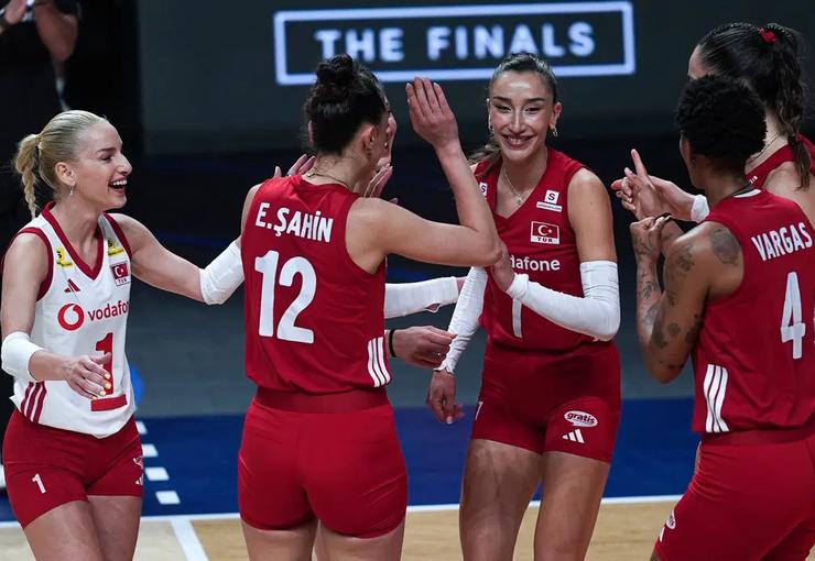 Türkiye, 2018'den bu yana düzenlenen VNL'de üst üste 8. kez