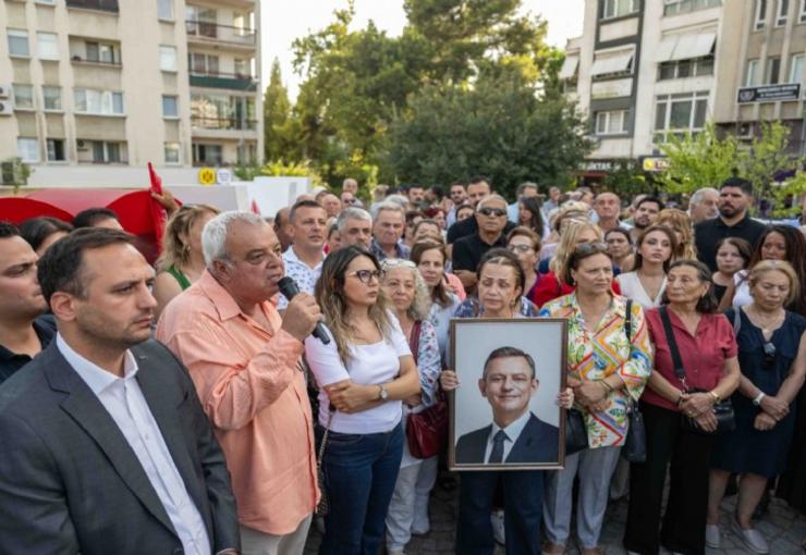Özgür Özel tarafından kurulan Yeni Parti ile birlikte, İzmir'in Bornova