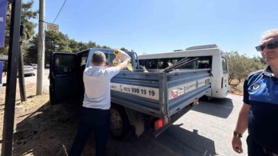 Bornova Belediyesi Zabıta Müdürlüğü ekipleri, Çiçekliköy ve Yakaköy’de görsel kirlilik