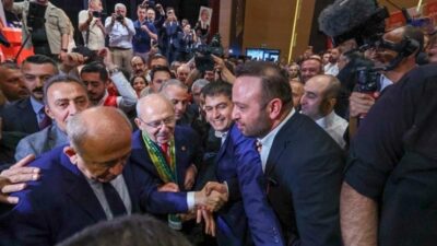 CHP’deki 'figüran' iddiaları yargıya taşındı. 
