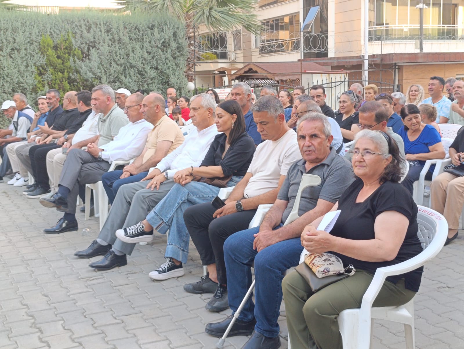Manisa’nın Turgutlu ilçesinde, 2 Temmuz 1993’te Sivas’taki Madımak Oteli’nde yaşamını