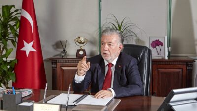 "Türkiye 15 Temmuz 2016 tarihinde büyük bir demokrasi sınavından başarıyla,