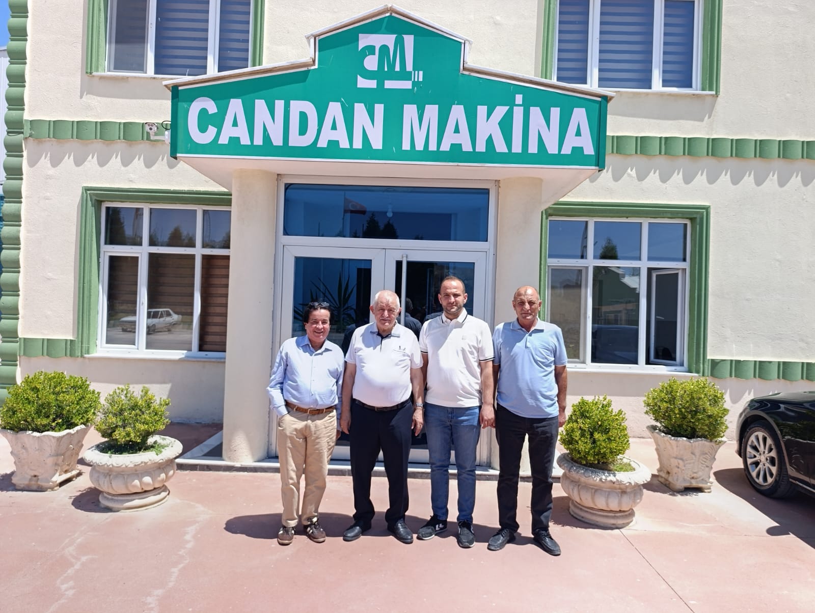 Kütahya’nın Gediz İlçesi Organize Sanayi Bölgesi’nde bulunan Candan Makina’nın sahibi