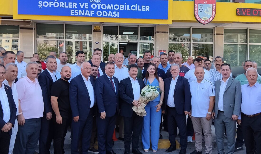 "Erkan Başkan'ın başarısı sadece İzmir'in değil, tüm teşkilatımızın gururudur."