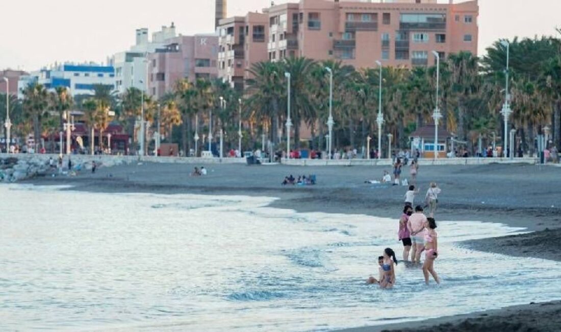 Málaga’da 15 Ağustos’taki yoğun yağışın ardından deniz suyunda yasal sınırların