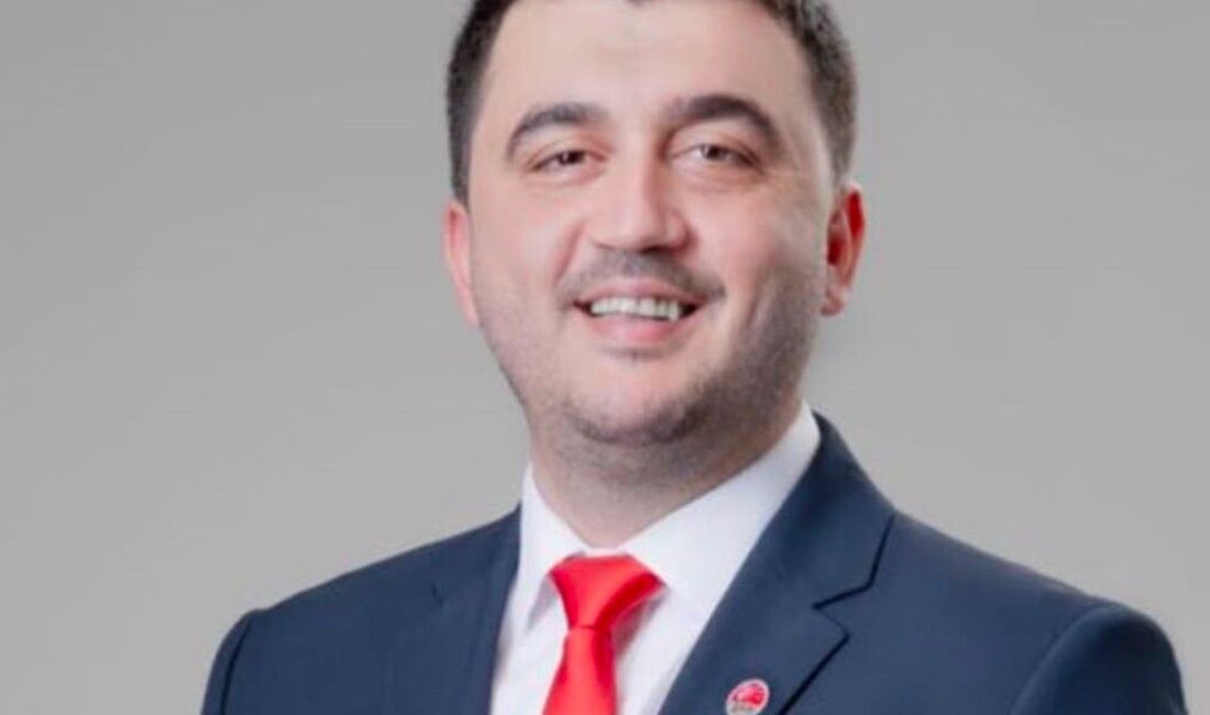 Menderes Belediye Başkanvekilliği seçim sürecinin ardından iki meclis üyesinin istifası