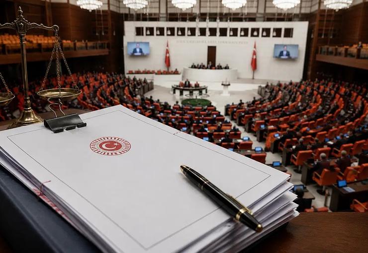 Meclis'e sunulması beklenen "çerçeve yasa" teklifinin adı netleşti. 