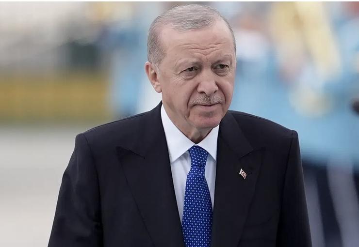 AKP'li Cumhurbaşkanı Recep Tayyip Erdoğan yaptığı paylaşımda "Türkiye’yi terör tehdidinden