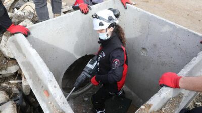 Seferihisar Belediyesi Arama ve Kurtarma Ekibi (SAK), orman yangınlarına karşı