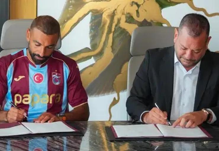 Trabzonspor, Mohamed Salah ile 2 yıllık sözleşme imzalandığını açıkladı. KAP'a