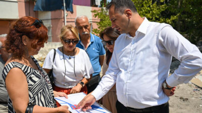 Bornova Belediye Başkanı Ömer Eşki, Serintepe Mahallesi’nde (Kandere) kronikleşen trafik