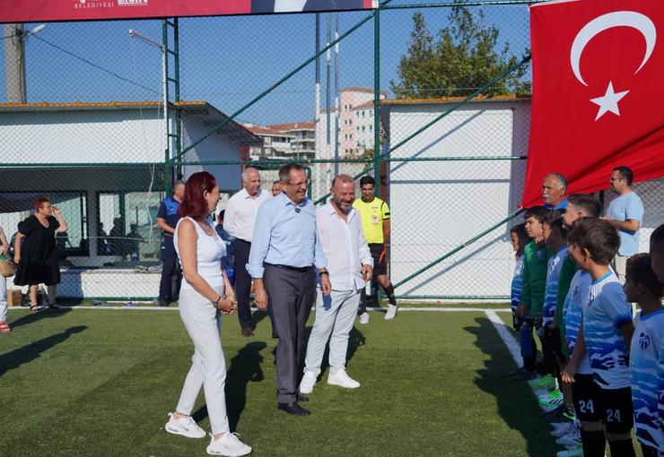 Ayvalık Belediyesi ile Atatürkçü Düşünce Derneği iş birliğinde düzenlenen 30