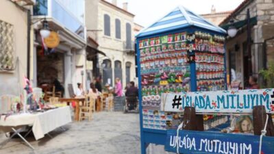 İzmir’den Urla ve Mordoğan’a günübirlik yaz seferleri sürüyor. 