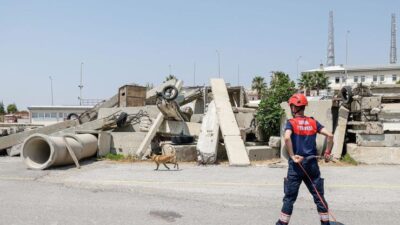 17 Ağustos 1999 Gölcük Depremi’nin üzerinden 27 yıl geçti. İzmir’den