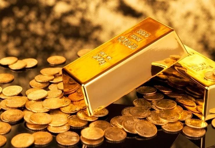 Altın fiyatları haftaya güçlü yükselişle başladı. Ons altının üç ayı