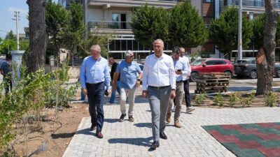 Gaziemir Belediyesi, Şehit Ferit Yaşarlar Parkı’nı yenileyerek daha güvenli ve