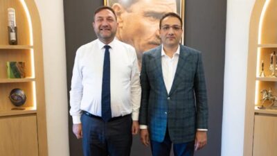 CHP İzmir İl Başkanı Utku Gümrükçü başkanlığındaki Cumhuriyet Halk Partisi