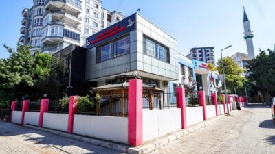 Bayraklı Belediyesi, üniversite eğitimi için İzmir’e gelen ve barınma ihtiyacı